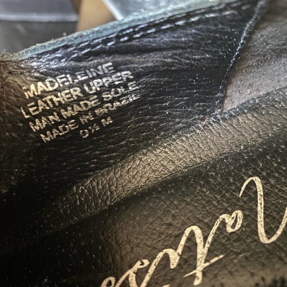 Matisse Madeleine Black Embossed Leather Short Ankle Booties Size 9.5 M - Picture 3 of 10